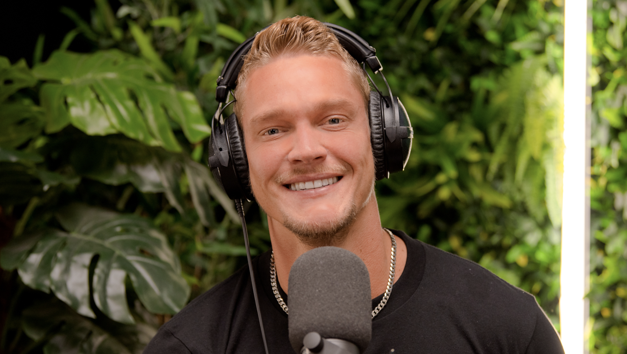 Afvallers én oudkandidaten doen boekje open in Expeditie Robinson Back2Base